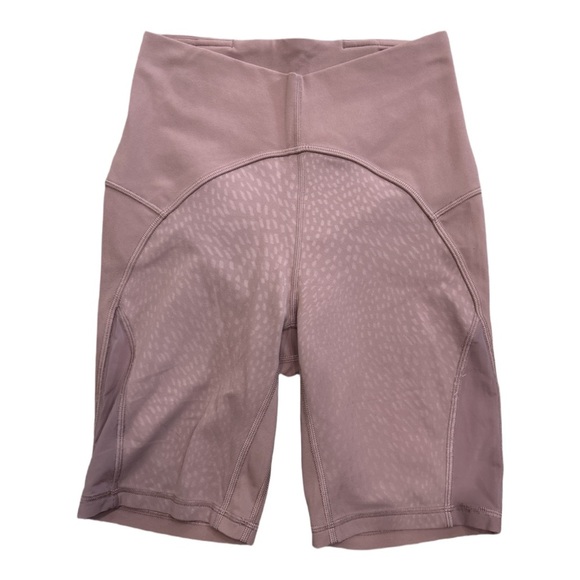 Lululemon Unlimit High Rise Shorts Size 4 - Picture 3 of 4